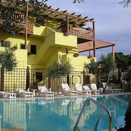 Apart-hotel Casanova 3*